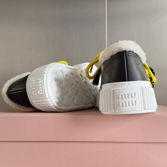 MiuMiu_women_shoes_yupoo_Original_quality