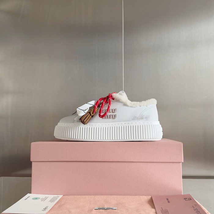 MiuMiu_women_shoes_yupoo_Original_quality