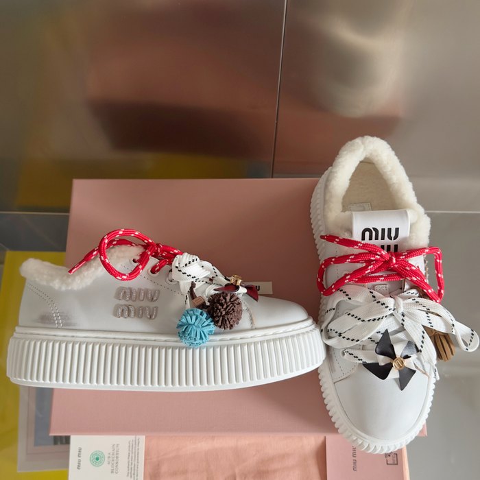 MiuMiu_women_shoes_yupoo_Original_quality