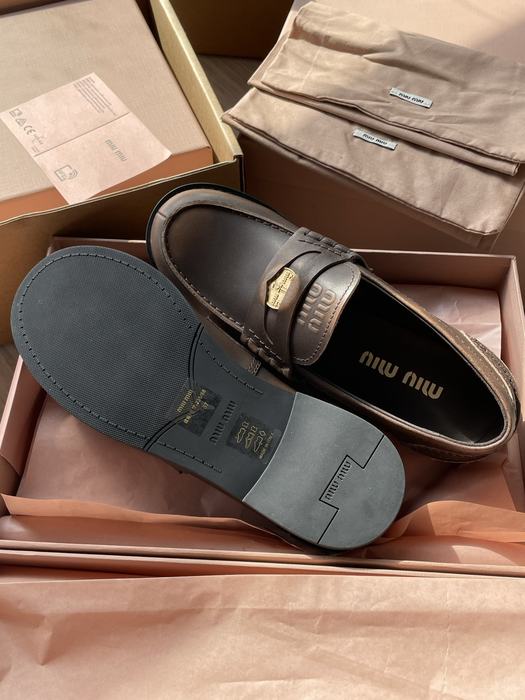 MiuMiu_women_shoes_yupoo_Original_quality