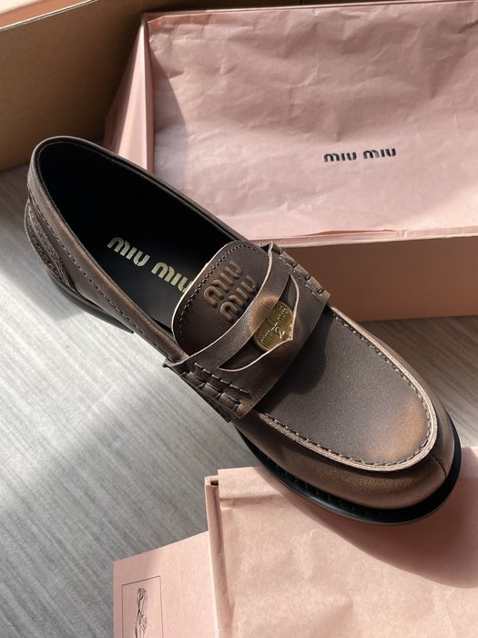 MiuMiu_women_shoes_yupoo_Original_quality