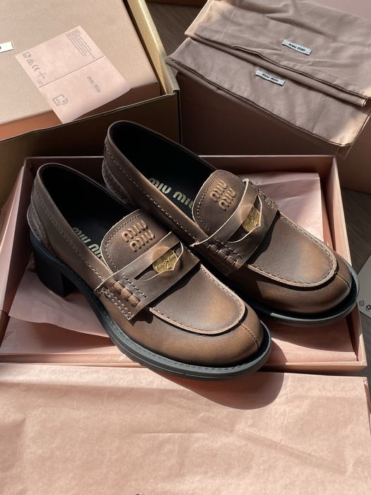 MiuMiu_women_shoes_yupoo_Original_quality