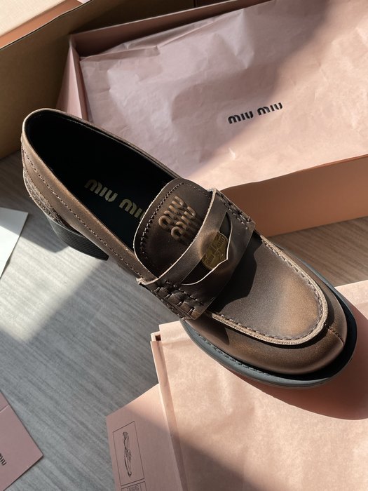 MiuMiu_women_shoes_yupoo_Original_quality