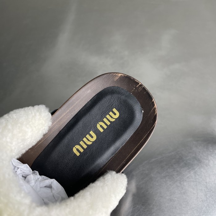 MiuMiu_women_shoes_yupoo_Original_quality