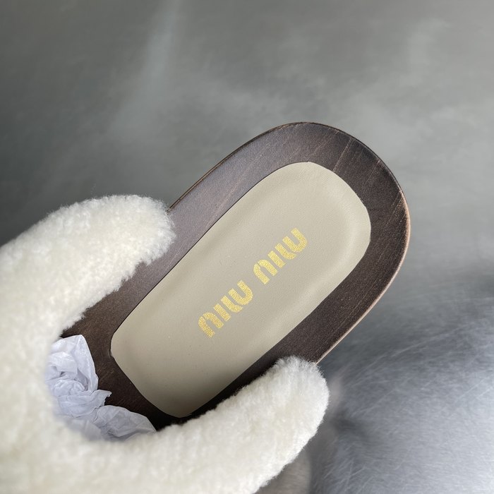 MiuMiu_women_shoes_yupoo_Original_quality