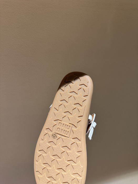 MiuMiu_women_shoes_yupoo_Original_quality