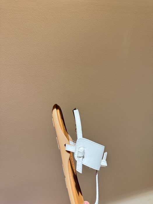 MiuMiu_women_shoes_yupoo_Original_quality