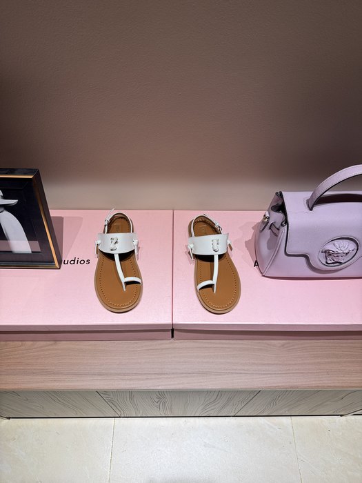 MiuMiu_women_shoes_yupoo_Original_quality