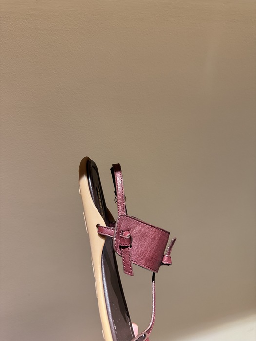 MiuMiu_women_shoes_yupoo_Original_quality