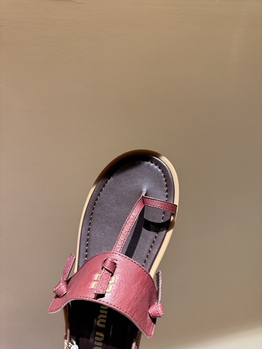 MiuMiu_women_shoes_yupoo_Original_quality