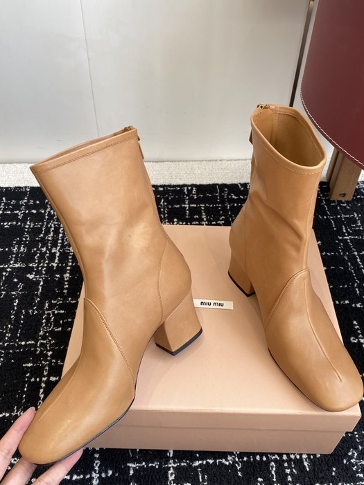 MiuMiu_women_shoes_yupoo_Original_quality