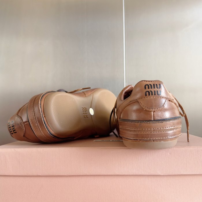 MiuMiu_women_shoes_yupoo_Original_quality