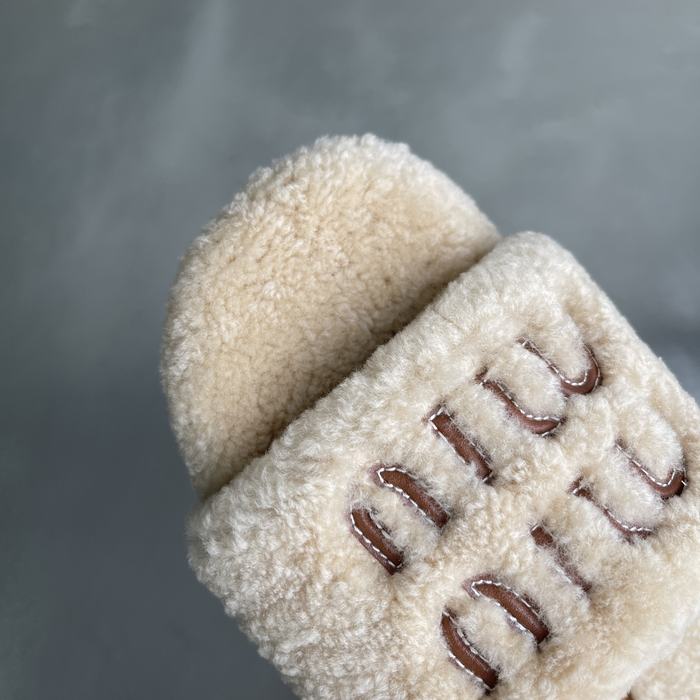 MiuMiu_women_shoes_yupoo_Original_quality