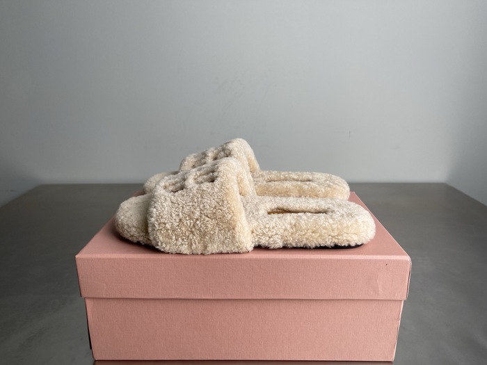 MiuMiu_women_shoes_yupoo_Original_quality