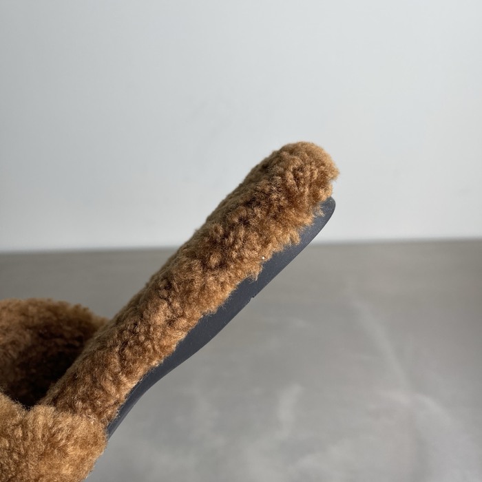 MiuMiu_women_shoes_yupoo_Original_quality