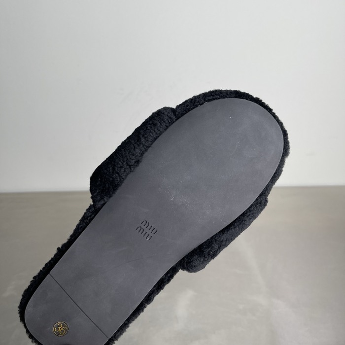 MiuMiu_women_shoes_yupoo_Original_quality