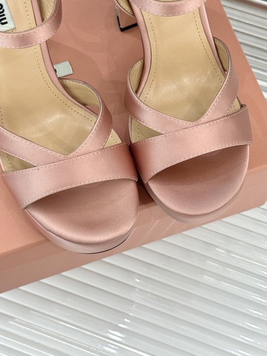 MiuMiu_women_shoes_yupoo_Original_quality