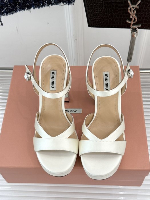 MiuMiu_women_shoes_yupoo_Original_quality