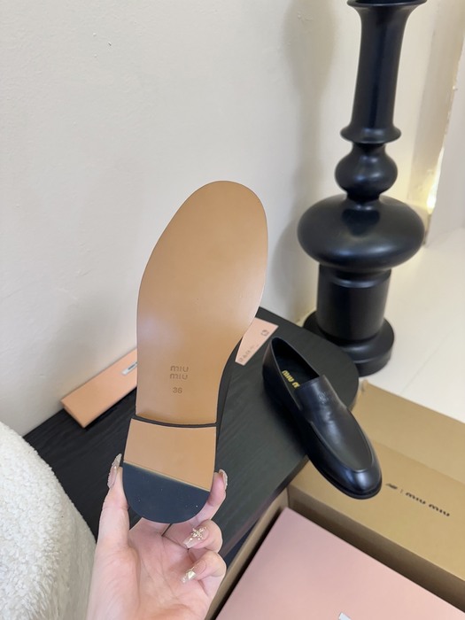 MiuMiu_women_shoes_yupoo_Original_quality