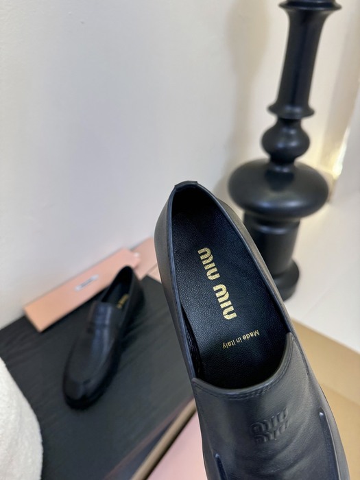 MiuMiu_women_shoes_yupoo_Original_quality