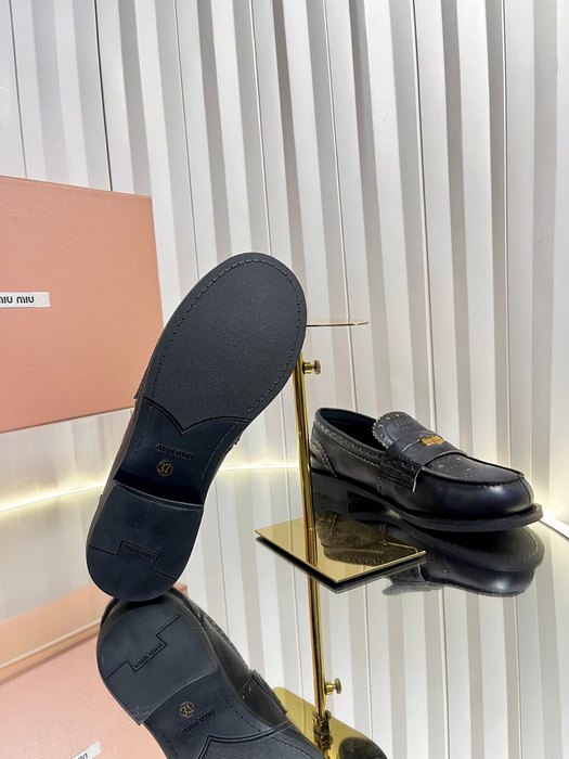 MiuMiu_women_shoes_yupoo_Original_quality