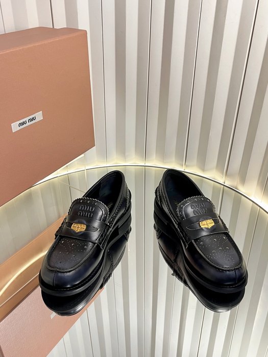 MiuMiu_women_shoes_yupoo_Original_quality