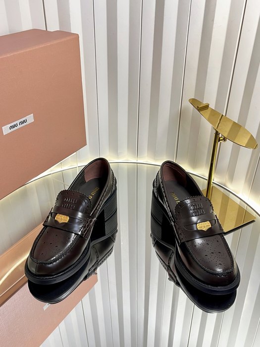 MiuMiu_women_shoes_yupoo_Original_quality