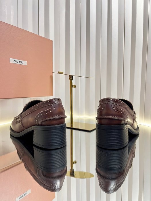 MiuMiu_women_shoes_yupoo_Original_quality