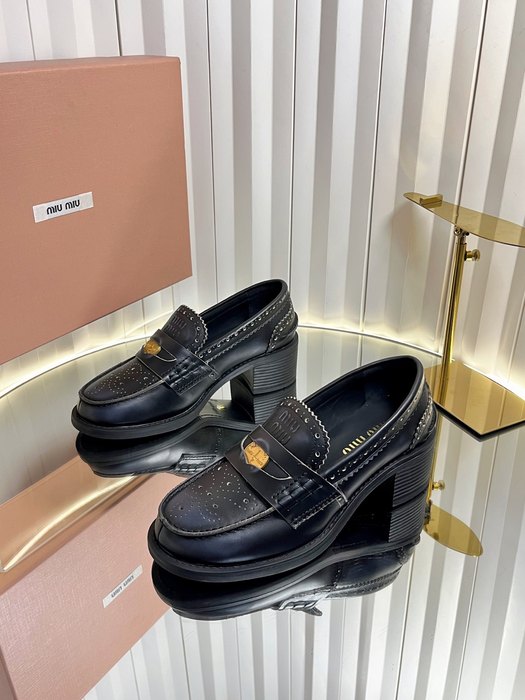 MiuMiu_women_shoes_yupoo_Original_quality