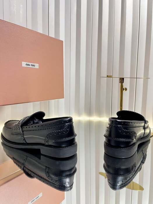 MiuMiu_women_shoes_yupoo_Original_quality