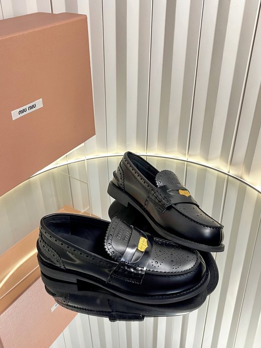 MiuMiu_women_shoes_yupoo_Original_quality