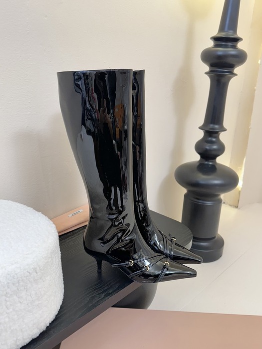 MiuMiu_women_shoes_yupoo_Original_quality