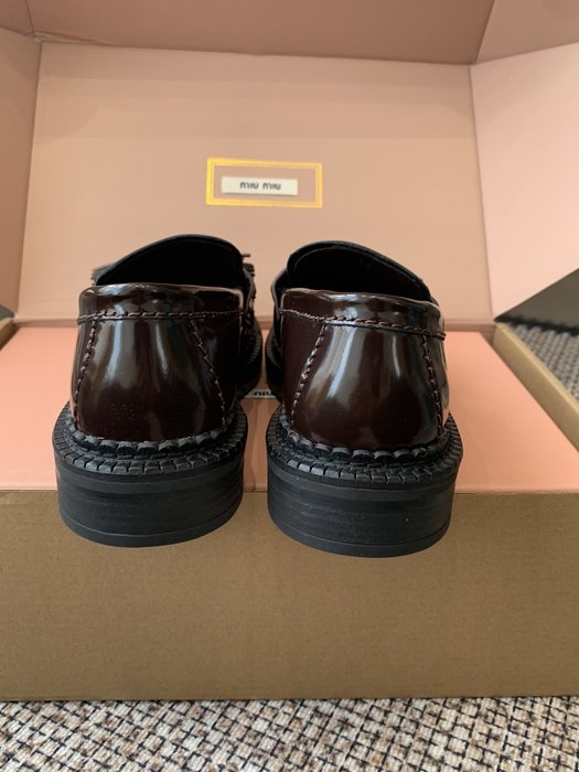 MiuMiu_women_shoes_yupoo_Original_quality