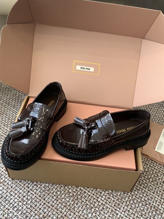 MiuMiu_women_shoes_yupoo_Original_quality