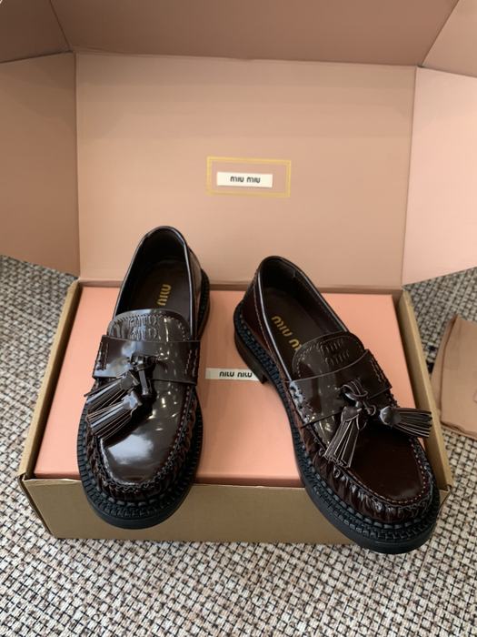 MiuMiu_women_shoes_yupoo_Original_quality