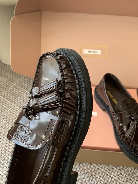 MiuMiu_women_shoes_yupoo_Original_quality