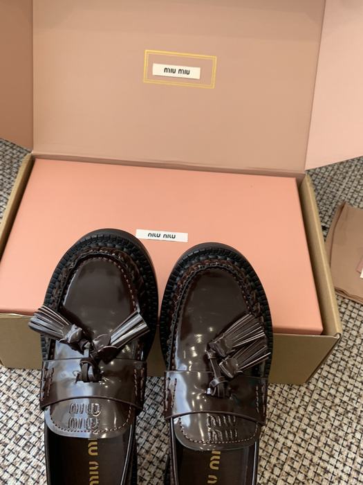 MiuMiu_women_shoes_yupoo_Original_quality