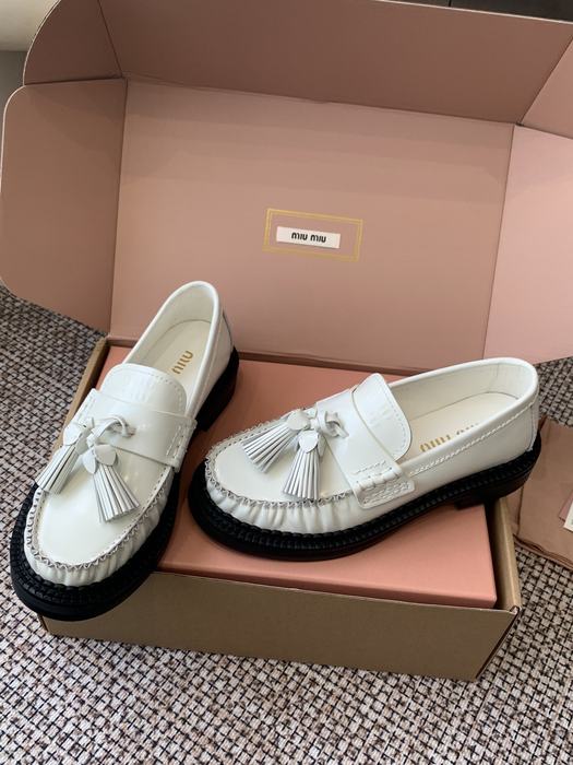 MiuMiu_women_shoes_yupoo_Original_quality