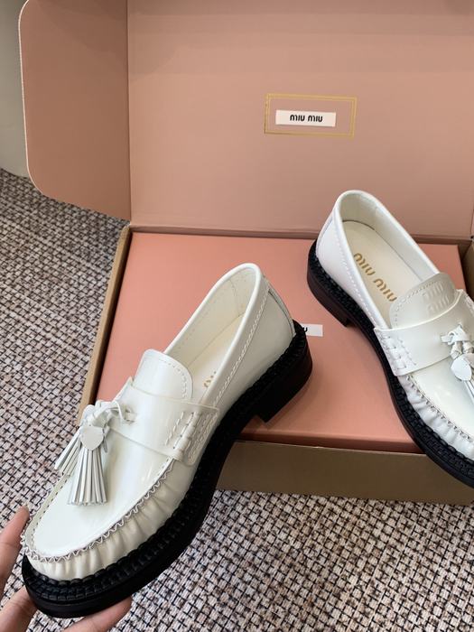 MiuMiu_women_shoes_yupoo_Original_quality