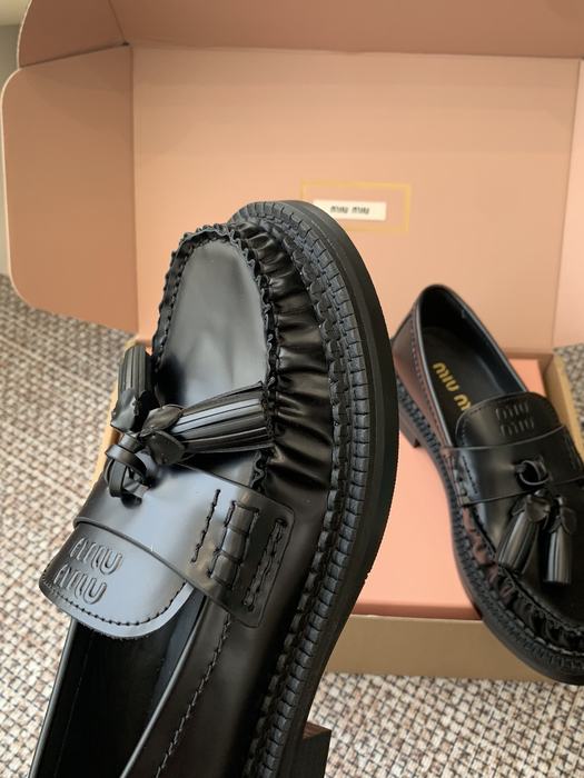 MiuMiu_women_shoes_yupoo_Original_quality