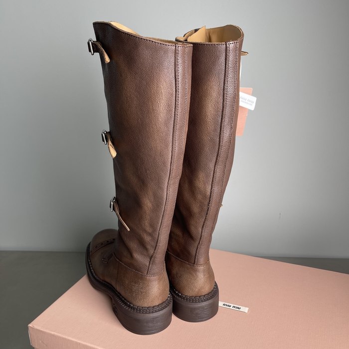 MiuMiu_women_shoes_yupoo_Original_quality