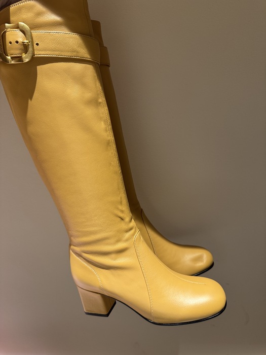 MiuMiu_women_shoes_yupoo_Original_quality