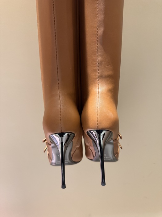 MiuMiu_women_shoes_yupoo_Original_quality