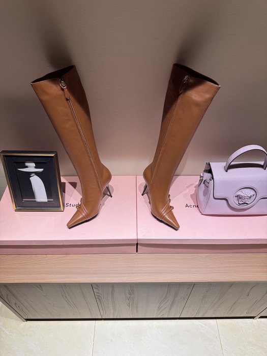 MiuMiu_women_shoes_yupoo_Original_quality