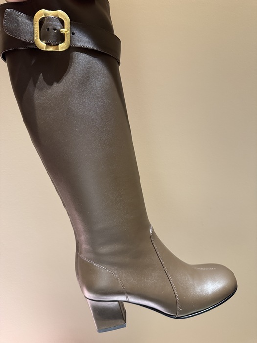 MiuMiu_women_shoes_yupoo_Original_quality