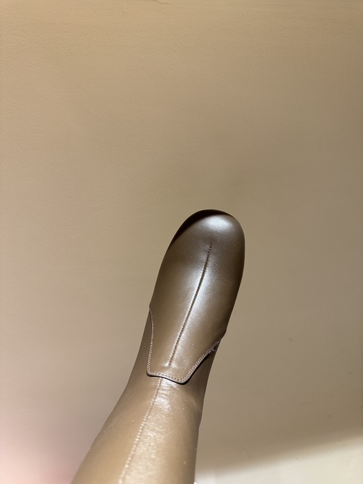 MiuMiu_women_shoes_yupoo_Original_quality