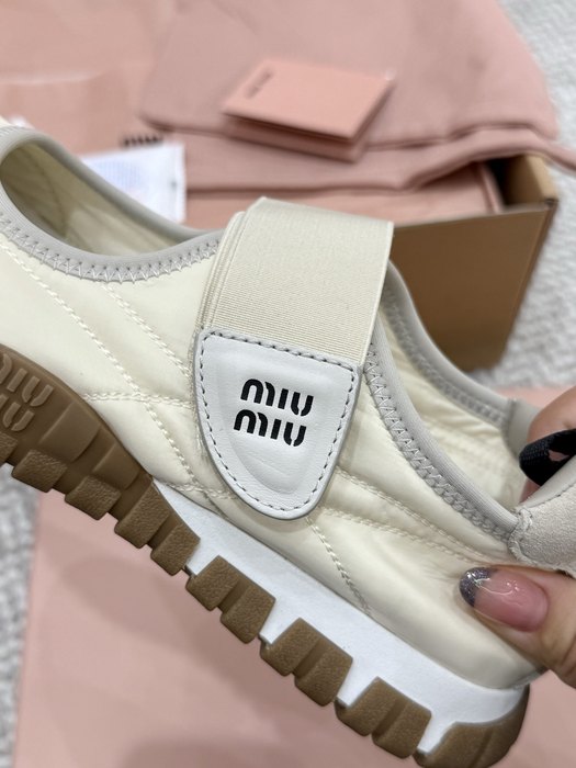 MiuMiu_women_shoes_yupoo_Original_quality