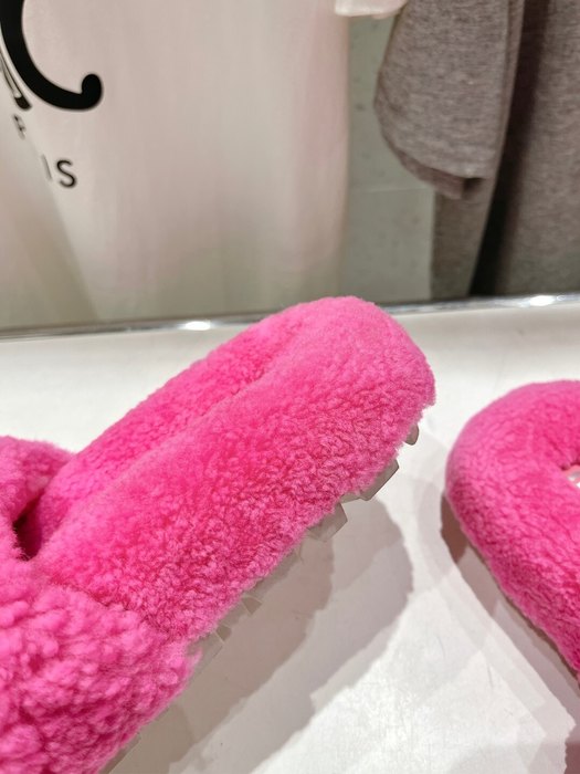 MiuMiu_women_shoes_yupoo_Original_quality