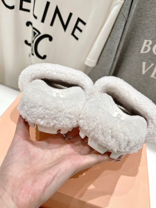 MiuMiu_women_shoes_yupoo_Original_quality