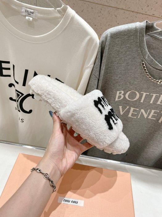 MiuMiu_women_shoes_yupoo_Original_quality